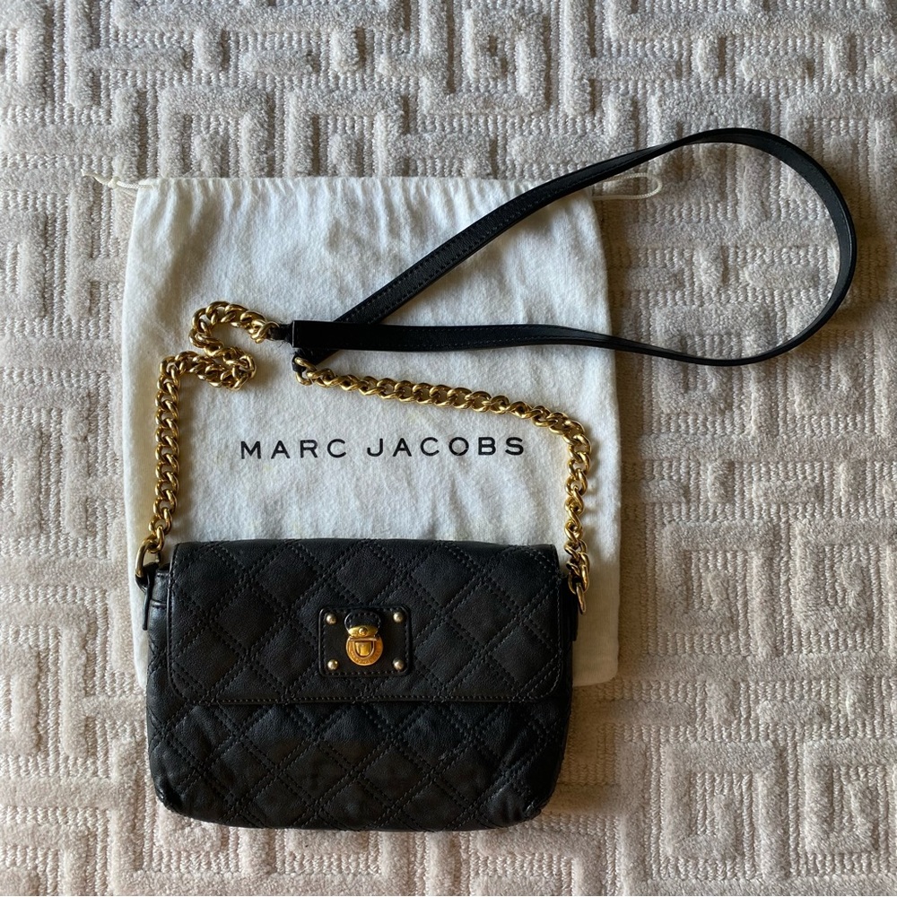 Black Leather Marc Jacobs Quilted Crossbody with Chain